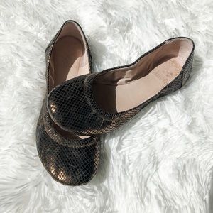 Vince Camuto bronze ballet flats - size 8